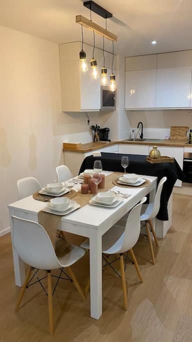Nice And Cosy Flat Near Geneva Or Annecy Bellegarde-sur-Valserine Exteriör bild