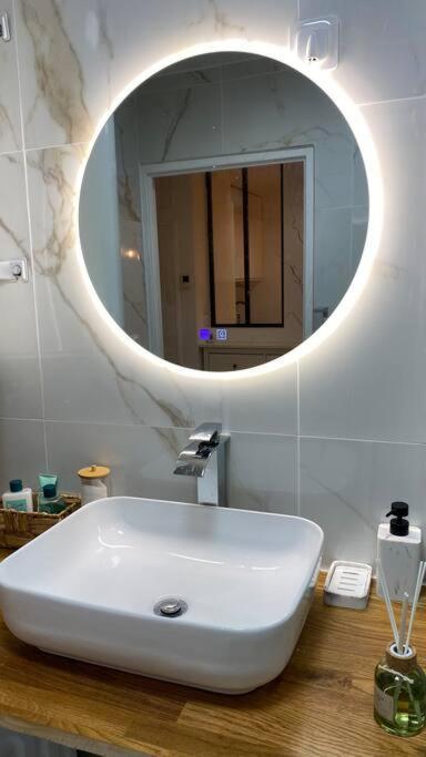 Nice And Cosy Flat Near Geneva Or Annecy Bellegarde-sur-Valserine Exteriör bild